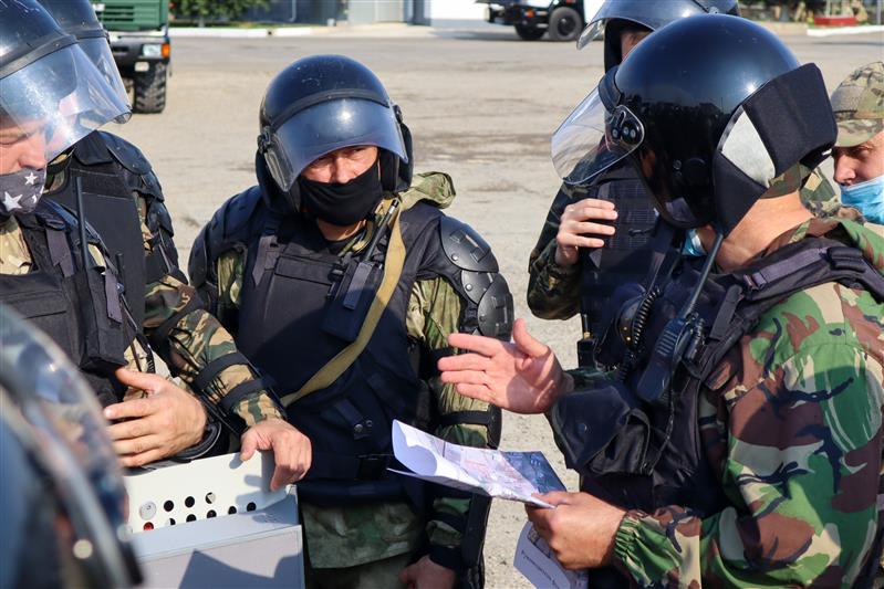 На Ставрополье прошла комплексная тренировка по действиям при осложнении обстановки