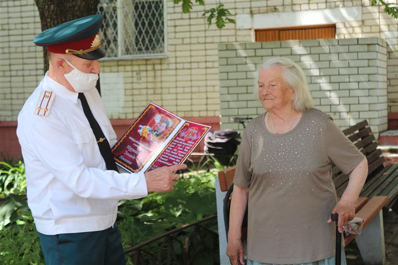 Ветерану саровского соединения Росгвардии присвоено звание «Заслуженный ветеран Нижегородской области»