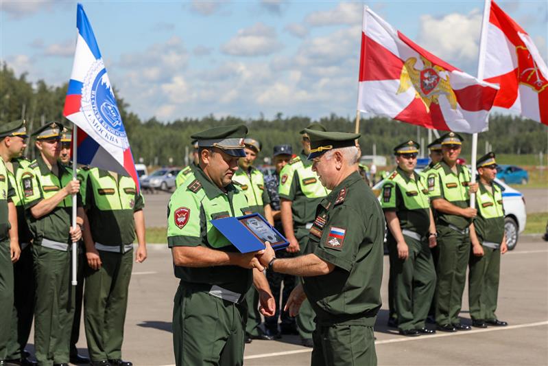 Военные автоинспекторы Росгвардии вошли в тройку лидеров на всеармейских соревнованиях «Дорожный патруль-2020» (видео)