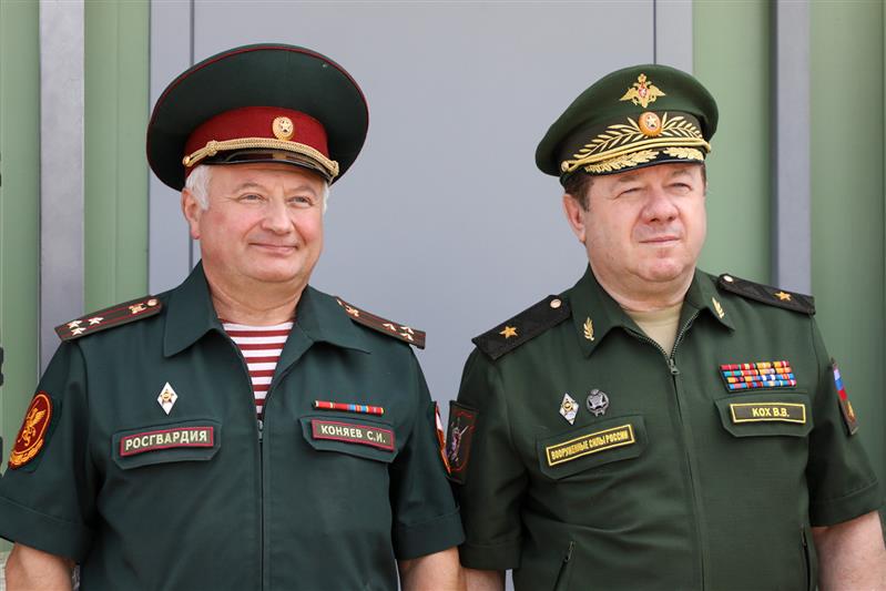 Военные автоинспекторы Росгвардии вошли в тройку лидеров на всеармейских соревнованиях «Дорожный патруль-2020» (видео)