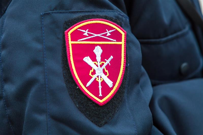 В Челябинске сотрудники Росгвардии задержали подозреваемого в нанесении ножевого ранения своему знакомому