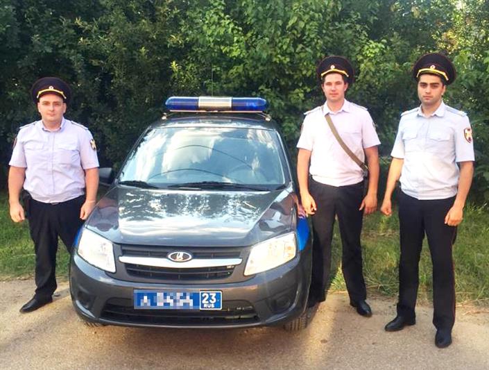 В Краснодаре сотрудники Росгвардии пришли на помощь пенсионеру, у которого случился сердечный приступ 