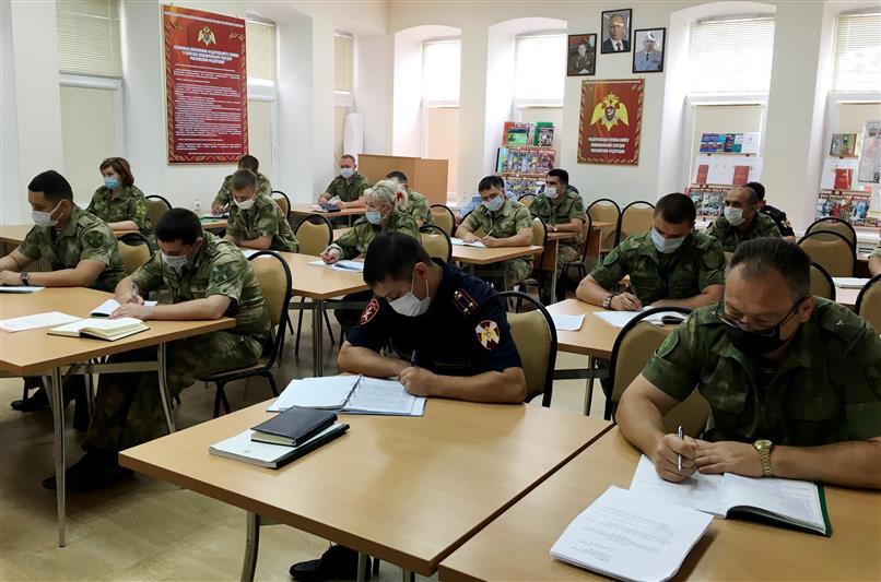     В Южном округе Росгвардии дан старт летнему периоду обучения