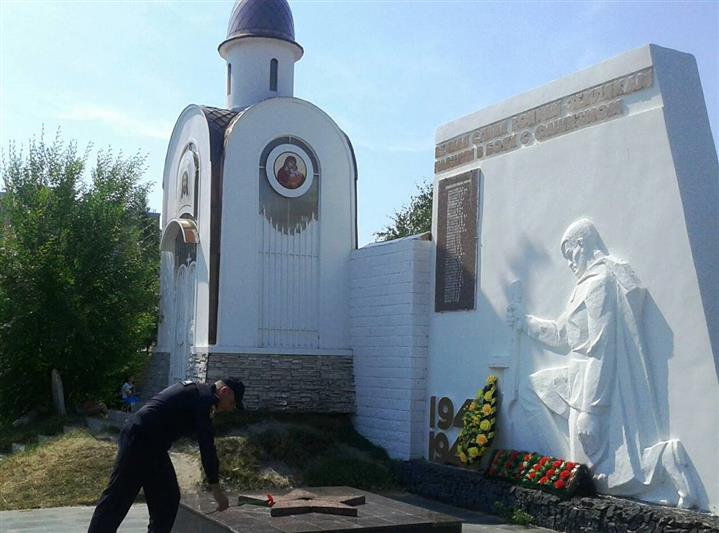 В Тюмени в рамках всероссийской ведомственной акции сотрудники Росгвардии почтили память земляков-фронтовиков