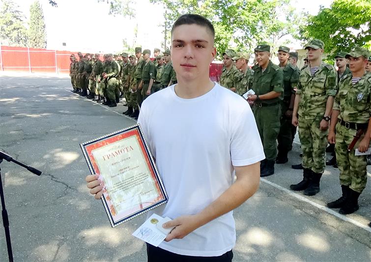 Акция «На память о службе» состоялась в севастопольском полку Росгвардии