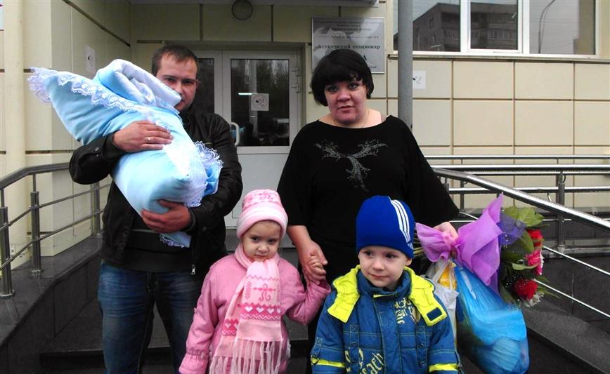 В День семьи любви и верности в Уральском округе Росгвардии состоялись мероприятия в рамках всероссийского праздника (видео)