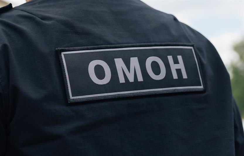 При содействии челябинского ОМОН пресечены факты незаконного использования труда иностранных работников