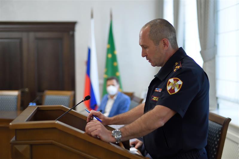 Врио начальника адыгейского управления Росгвардии принял участие в заседании республиканской антитеррористической комиссии