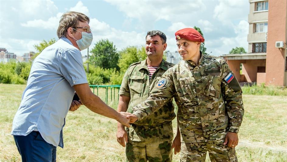 Росгвардейцы провели занятия по военной подготовке для студентов Липецкого технического университета