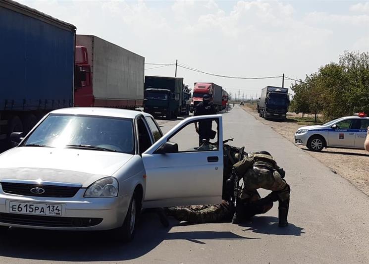 Военнослужащие Росгвардии приняли участие в межведомственном специальном учении на территории Волгоградской области