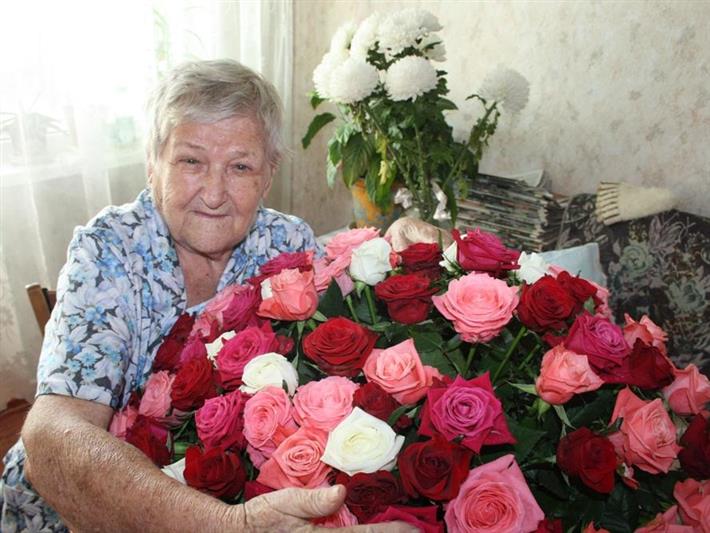 Лица Бессмертного полка: Фириченко Елена Савельевна