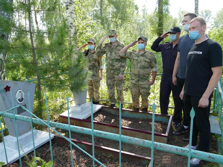 Росгвардейцы из Томской области проводят мероприятия в рамках Года памяти и Славы