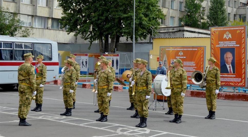В Северо-Западном округе Росгвардии прошли мероприятия, посвященные Дню государственного флага 
