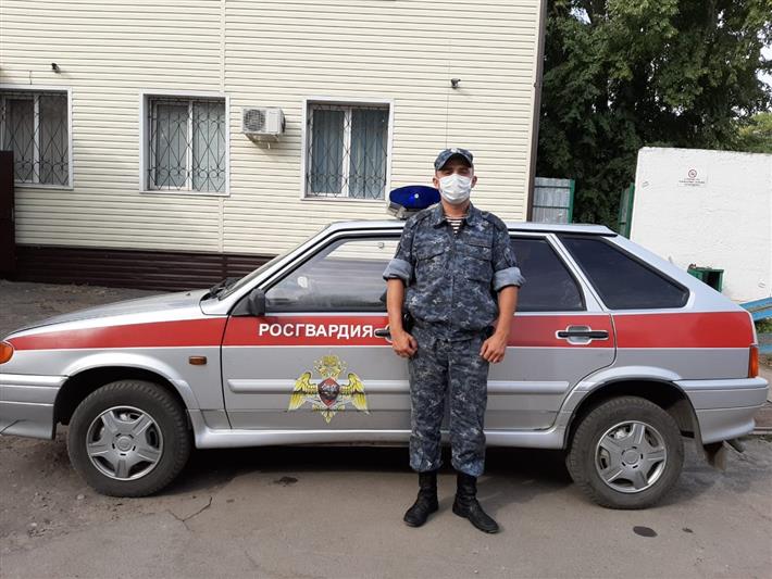 В Воронежской области сотрудник Росгвардии предотвратил пожар