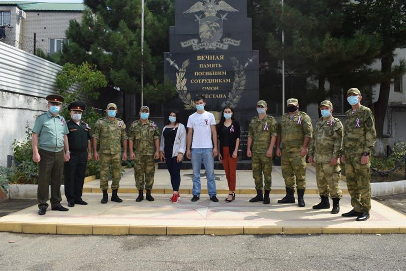 Росгвардия поддержала патриотическую акцию «Я – россиянин, я – дагестанец»