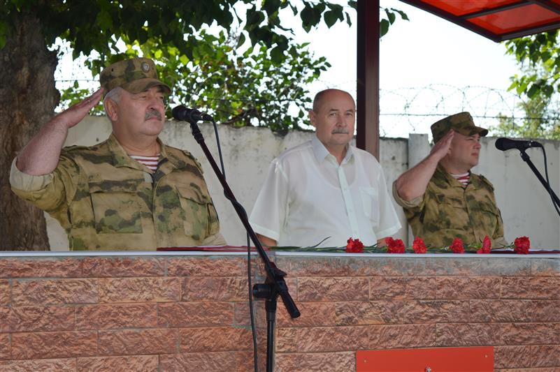 Память павших коллег почтили в центре подготовки личного состава кинологической службы Росгвардии
