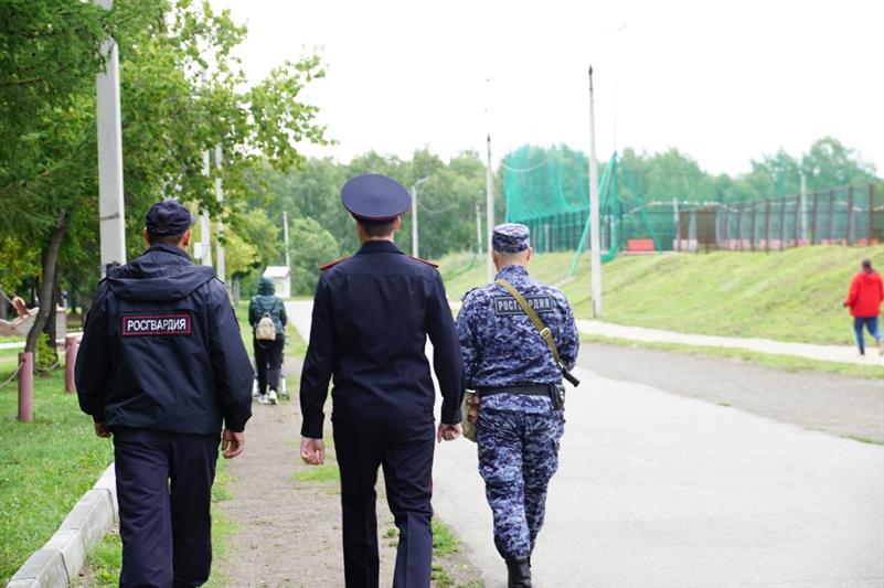 Южноуральские росгвардейцы приняли участие в межведомственном оперативно-профилактическом мероприятии «Ночь»
