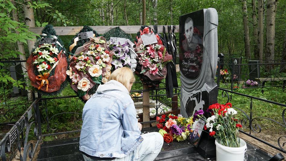 В Архангельске военнослужащие отряда «Ратник» Росгвардии почтили память сослуживца, трагически погибшего в горах Кабардино-Балкарии