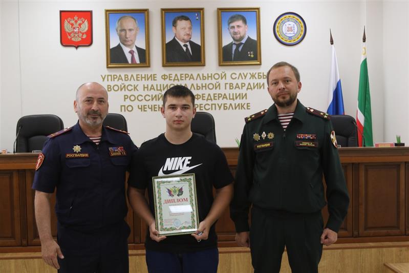 Сын росгвардейца из Чечни победил в региональном этапе Всероссийского конкурса Федеральной службы судебных приставов
