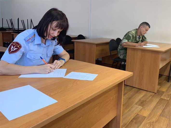 В Сибирском округе Росгвардии прошли региональные этапы конкурса профессионального мастерства психологов