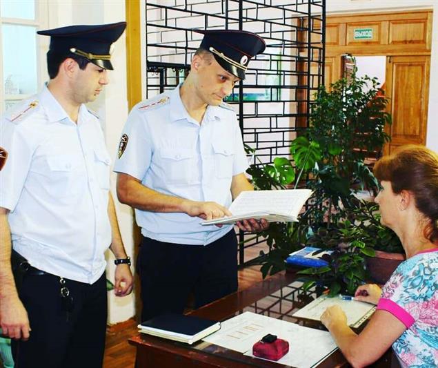 Росгвардия провела профильные проверки в образовательных учреждениях Адыгеи