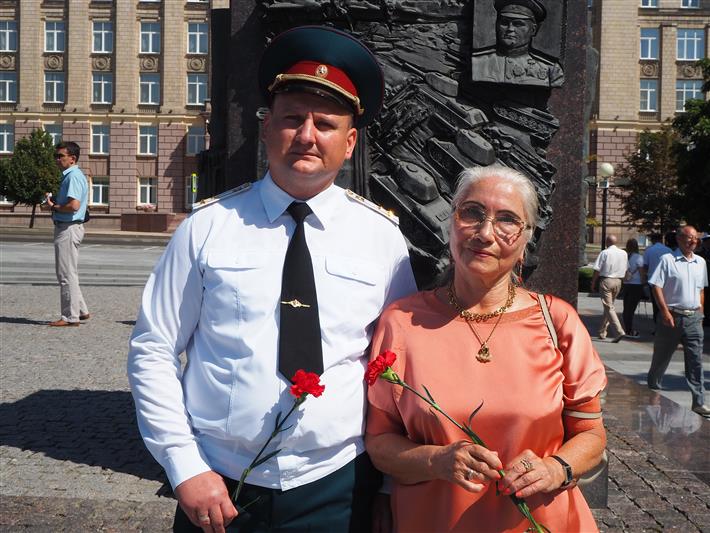 Руководство Управления Росгвардии по Белгородской области приняло участие в мероприятиях, посвящённых 77-летию освобождения Белгорода от немецко-фашистских захватчиков