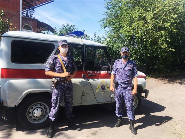 Нарядом Росгвардии в Воронежской области задержан находившийся в розыске рецидивист