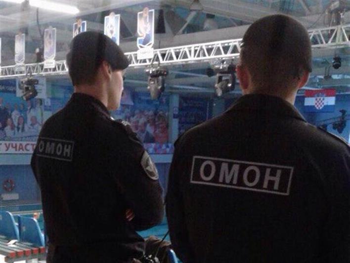 Бойцы магнитогорского ОМОН обеспечили правопорядок во время проведения турнира по хоккею памяти И.Х. Ромазана