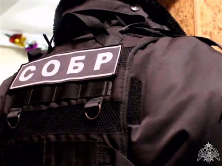 В Иркутской области при участии СОБР Росгвардии задержаны подозреваемые в убийстве 15-летней девочки
