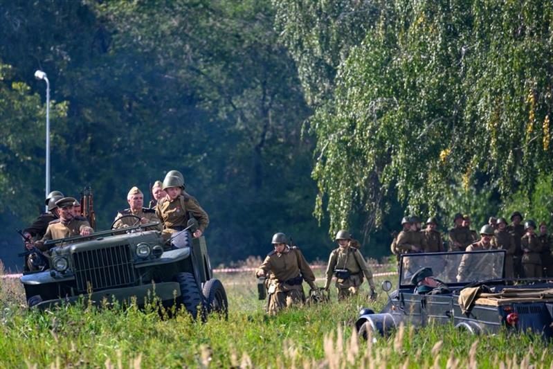 Военнослужащие снежинского полка Росгвардии приняли участие в реконструкции эпизодов Гражданской и Великой Отечественной войн