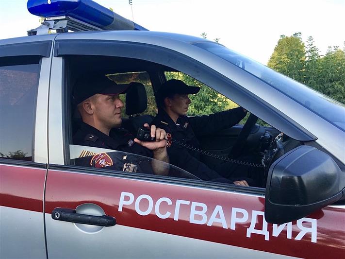 Росгвардейцы пресекли противоправные действия омича, севшего за руль после употребления спиртного