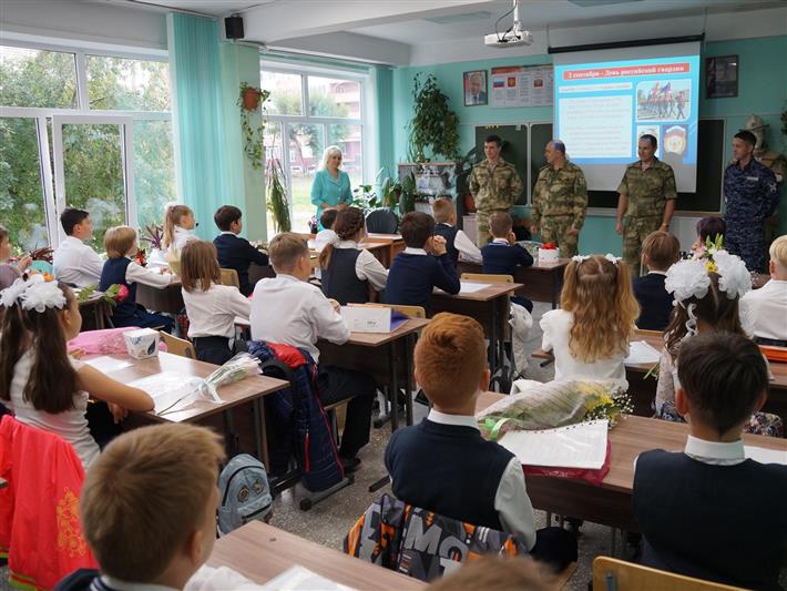«Пятый гвардейский». В иркутской гимназии №44 открылся еще один класс Росгвардии