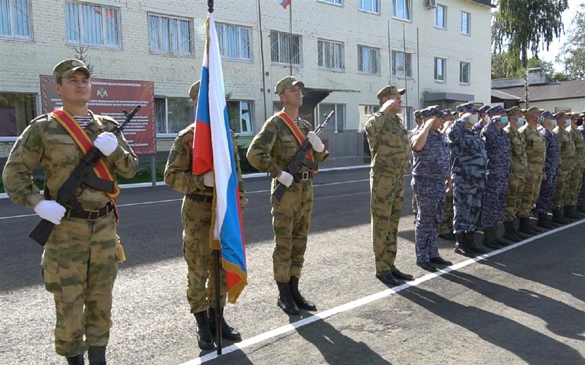 Военнослужащие и сотрудники Управления Росгвардии по Ульяновской области заложили «Капсулу памяти» для будущего поколения