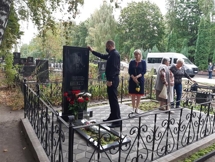 Сотрудники липецкого ОМОН почтили память Героя России старшего сержанта милиции Андрея Теперика