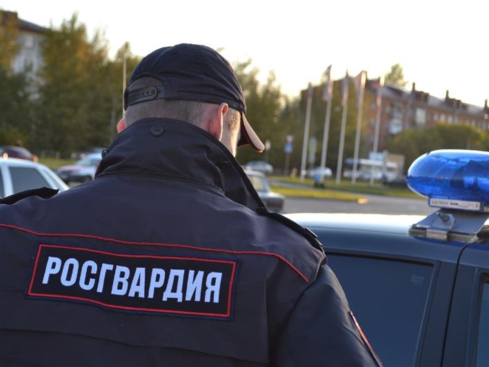В Саратове сотрудник Росгвардии нашел объявленного в розыск подростка