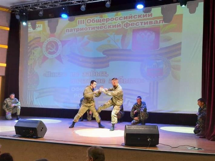 В Алтайском крае росгвардейцы приняли участие в патриотическом фестивале