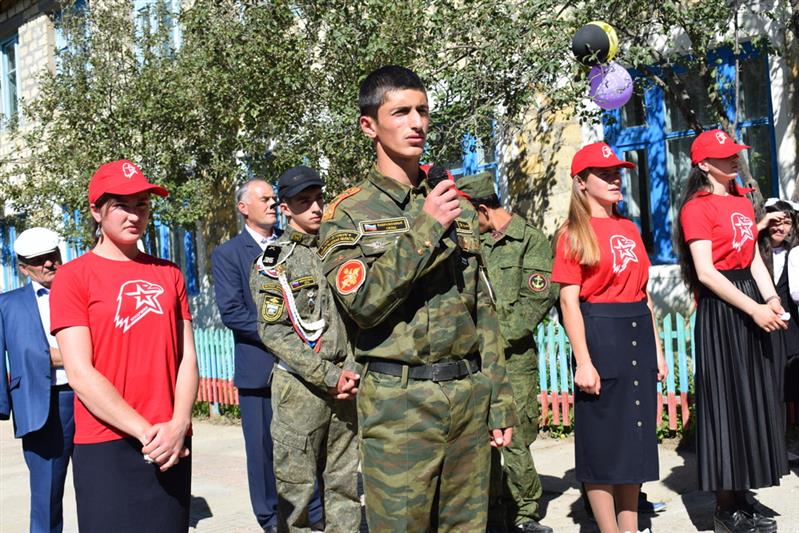В честь погибшего бойца ОМОН названа гимназия в Дагестане