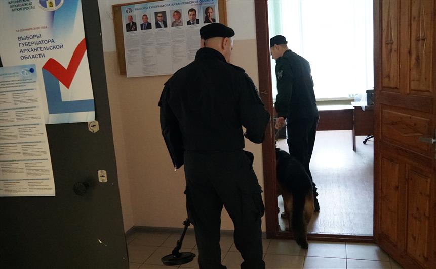Росгвардейцы Северо-Западного округа проверили избирательные участки
