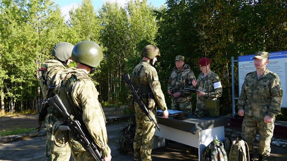 В Архангельске стартовали испытания на право ношения крапового берета