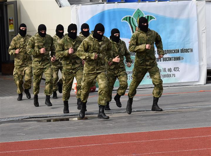 Бойцы взвода спецназа калиновского полка Росгвардии приняли участие в открытии всероссийской военно-спортивной игры 
