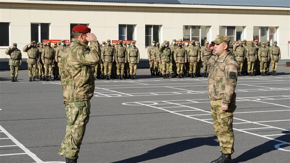 В Северо-Западном округе Росгвардии завершились квалификационные испытания на право ношения крапового берета
