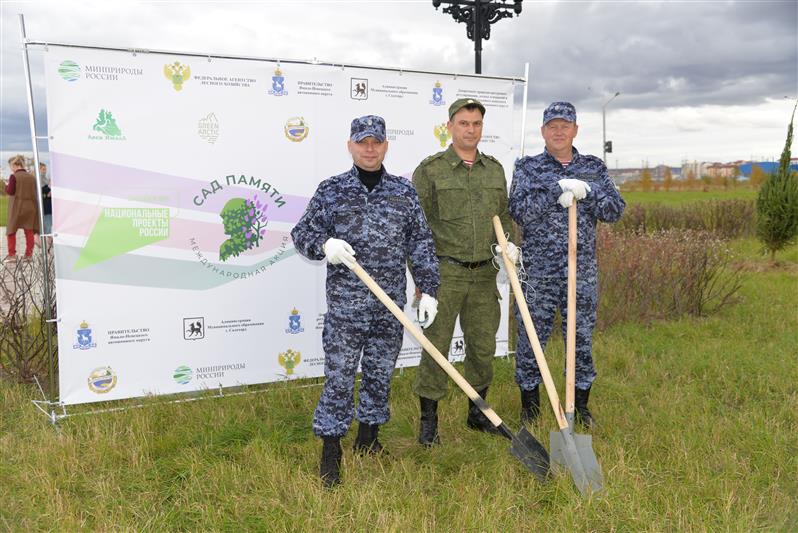 В Уральском округе Росгвардии присоединились ко Всероссийской акции  «Лес Победы»