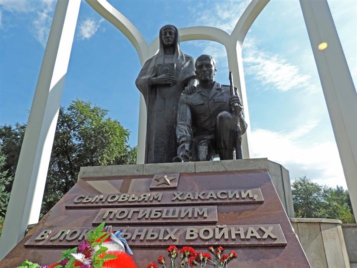 В Сибири военнослужащие и сотрудники Росгвардии приняли участие в мероприятиях Дня солидарности в борьбе с терроризмом