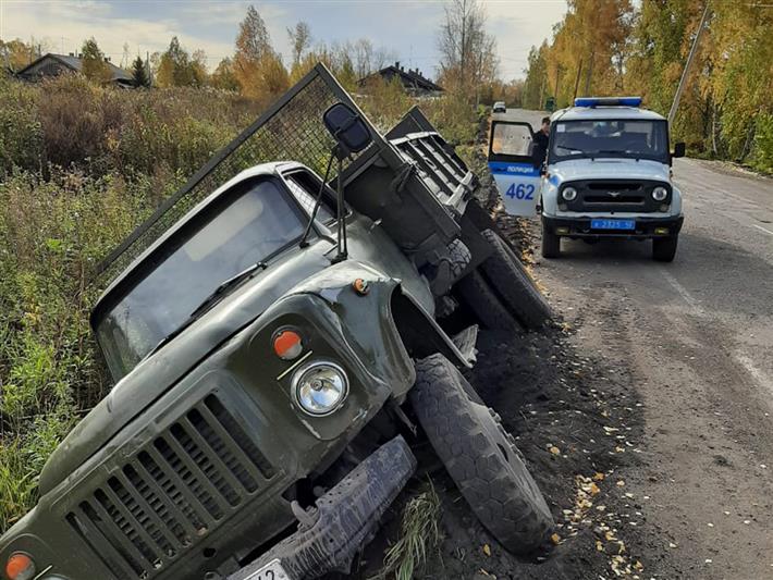 В Кузбассе росгвардейцы задержали подозреваемого в угоне грузовика