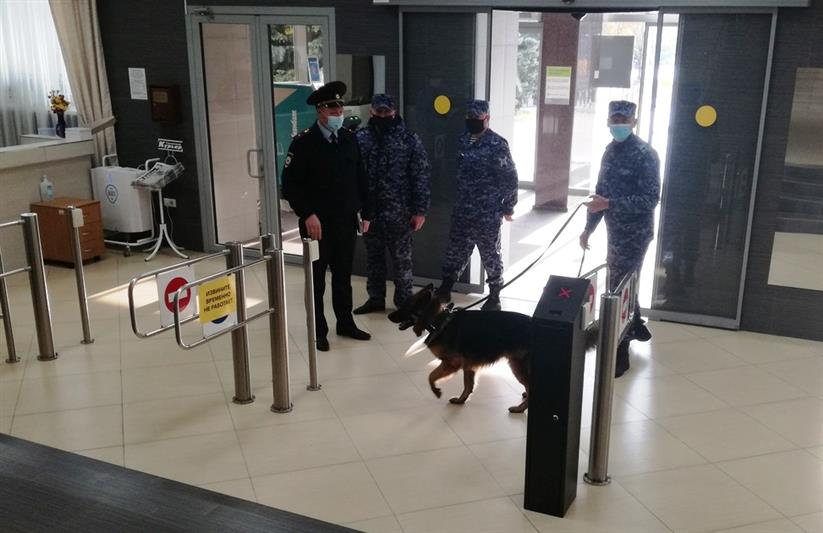Росгвардейцы приняли участие в практической тренировке по антитеррористической защищённости горадминистрации Тюмени