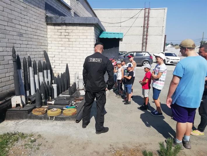 Воспитанники челябинского спортивного клуба «Буревестник» посетили отряды спецназа Росгвардии