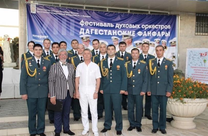 Военный оркестр Росгвардии принимает участие в фестивале духовых оркестров «Дагестанские фанфары»
