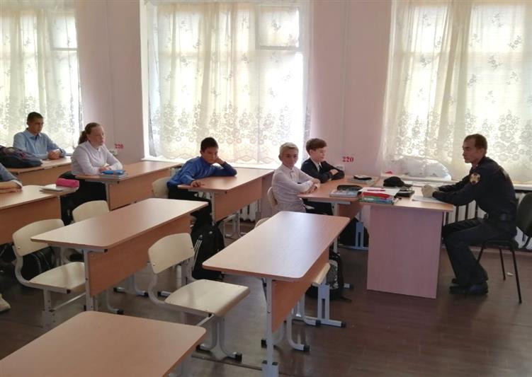 На Урале росгвардейцы проводят мероприятия в рамках Дня солидарности в борьбе с терроризмом (видео)