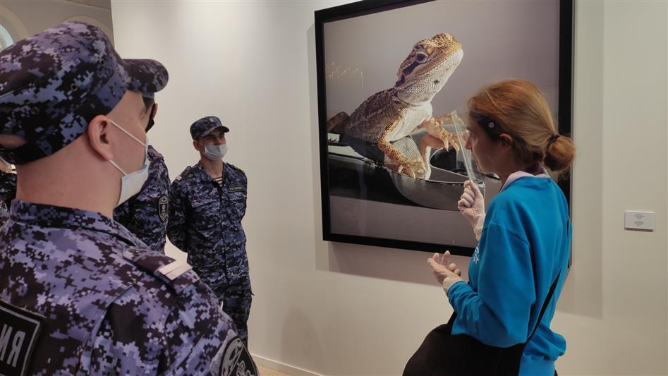 Столичные  росгвардейцы посетили интерактивный фестиваль ARTlIFE 2020 в Манеже