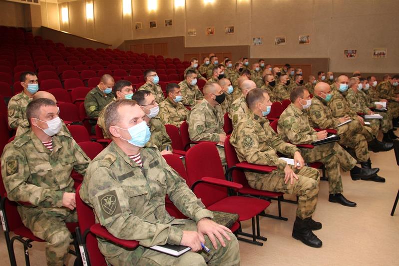 Командующий Уральским округом Росгвардии проверил подразделения озерского соединения 